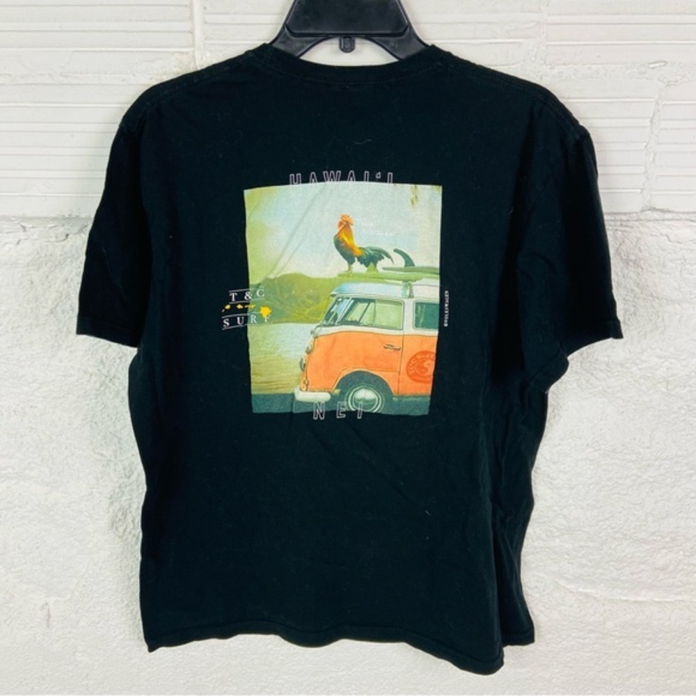 T&C SURF DESIGN HAWAII Black Graphic T-Shirt with retro Van and Rooster Design L